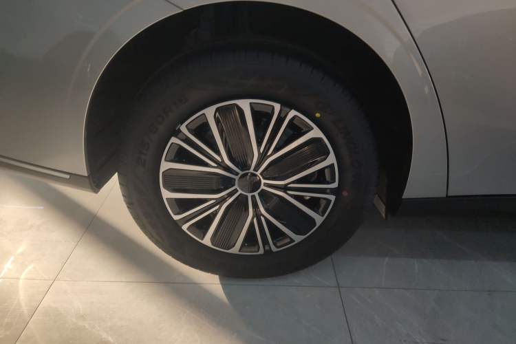 Used Geely Galaxy Galaxy Stellar 6 2026 Model 60km Sailing Edition
