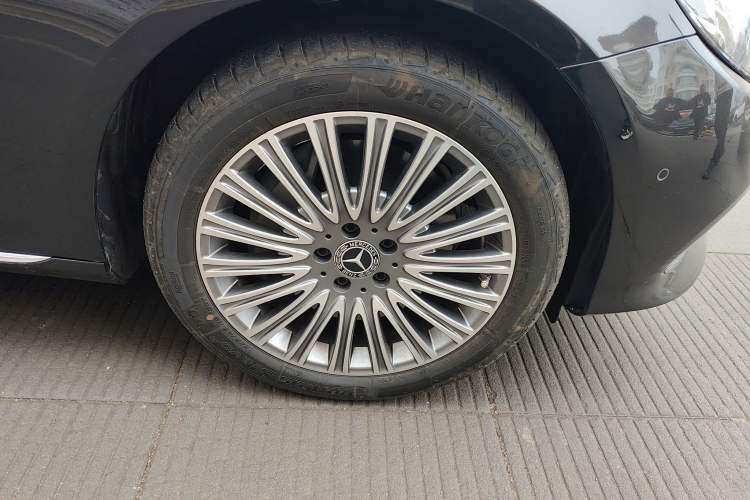 Used Mercedes-Benz E-Class 2020 E 300 L Stylish Model