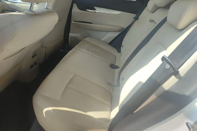 Used Hanteng X5 2018 1.5T CVT Luxury Edition
