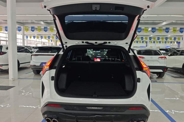 Used Geely Auto Emgrand X7 Sport 2024 1.5TD Smart Connect+ Trunk