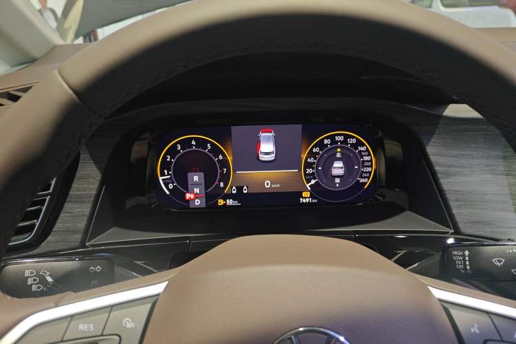 Used Volkswagen Viloran 2024 380TSI Luxury Edition Instrument Cluster
