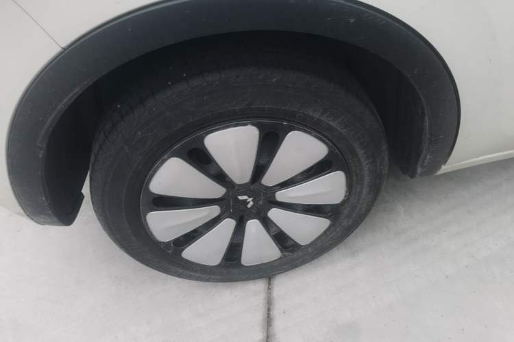 Used Wuling Bingo 2023 333 km Lingxi Connected+ Version