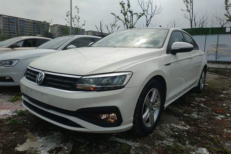 Used Volkswagen Lamando 2019 230TSI DSG Vision Edition China VI Standard