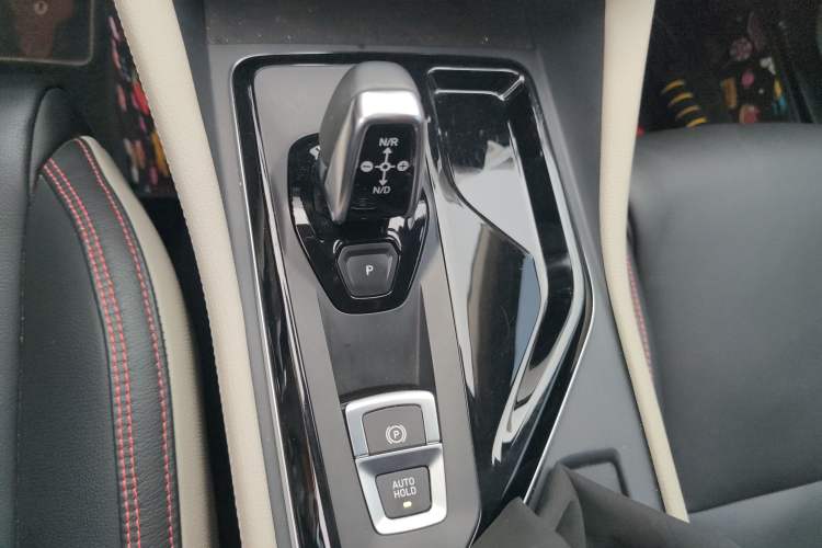 Used Lynk & Co 02 2019 High-Energy Edition 2.0T Automatic Two-Wheel Drive Shine Pro Edition China VI Standard
