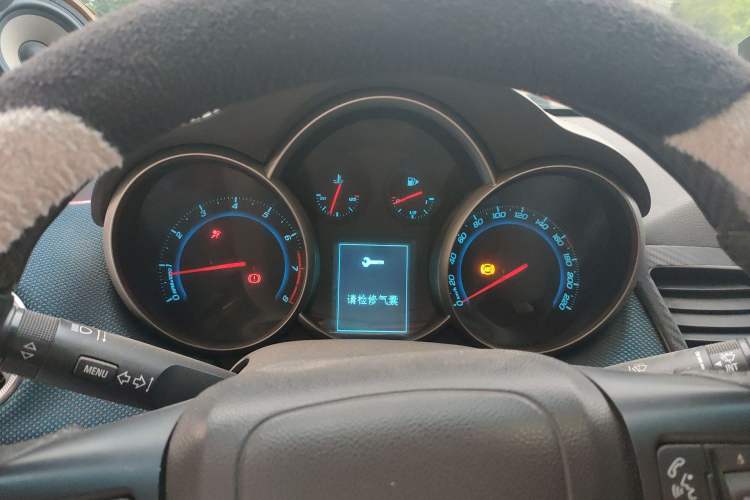 Used Chevrolet Cruze 2015 1.5L Classic SL MT