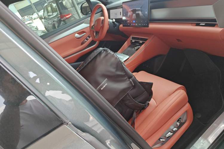 Used BYD Tang L 2025 EV 600KM All-Wheel-Drive LiDAR Flagship Model
