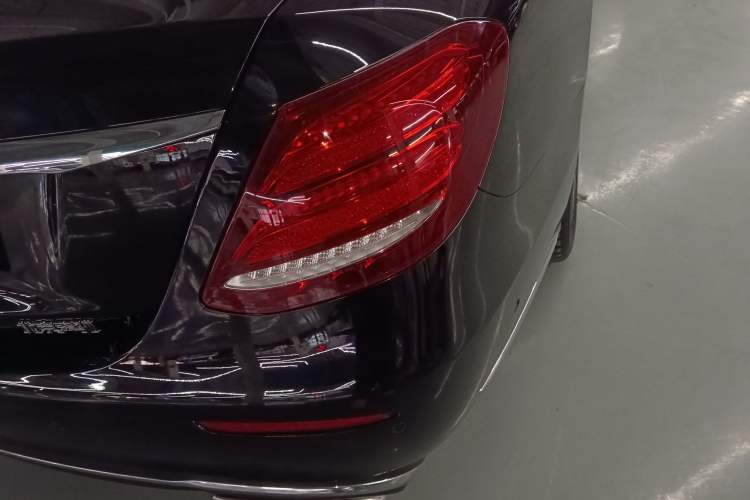 Used Mercedes-Benz E-Class 2020 E 260 L