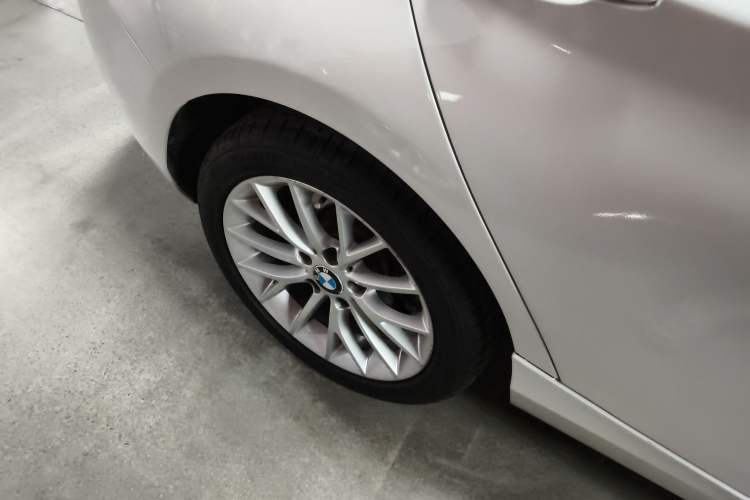 Used BMW 1 Series 2015 120i Leading Model