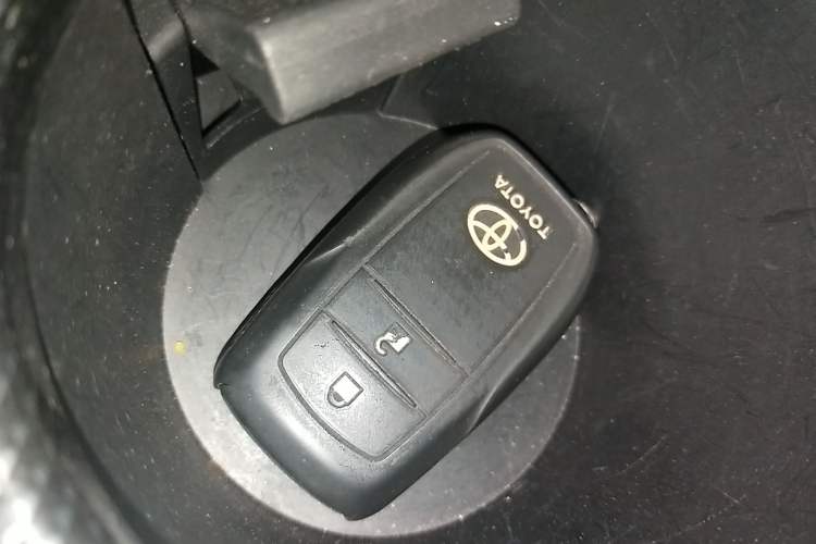 Used Toyota Highlander 2015 2.0T Four-Wheel Drive Luxury Edition 7-Seater
