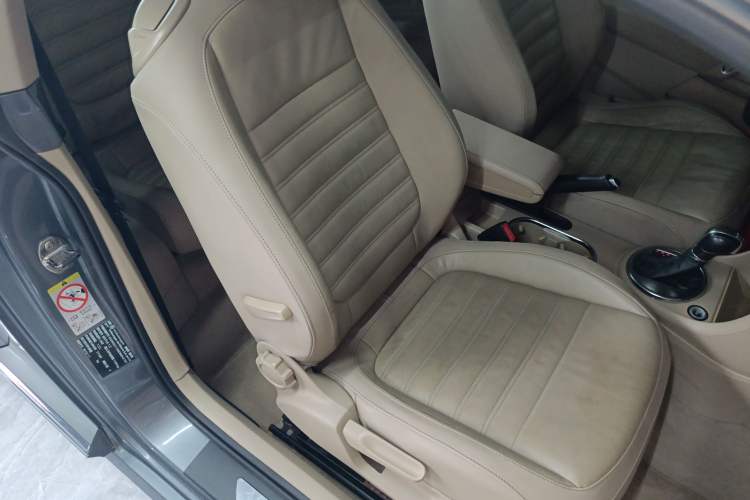 Used Volkswagen Beetle 2013 1.2TSI Comfort Model
