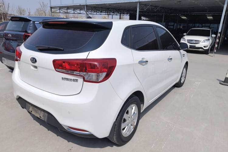 Used Kia K2 2015 Hatchback 1.4L MT GLS Cool Edition