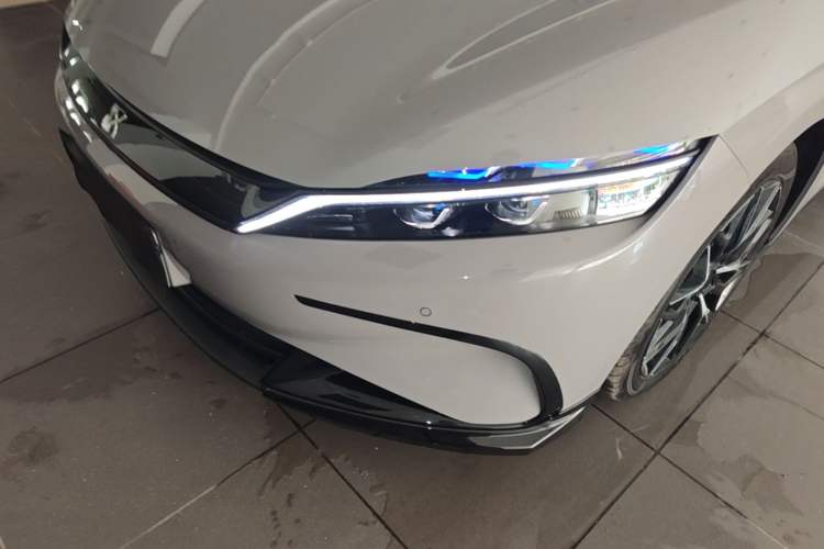Used BYD Han 2025 DM-i 125KM Prestige Model
