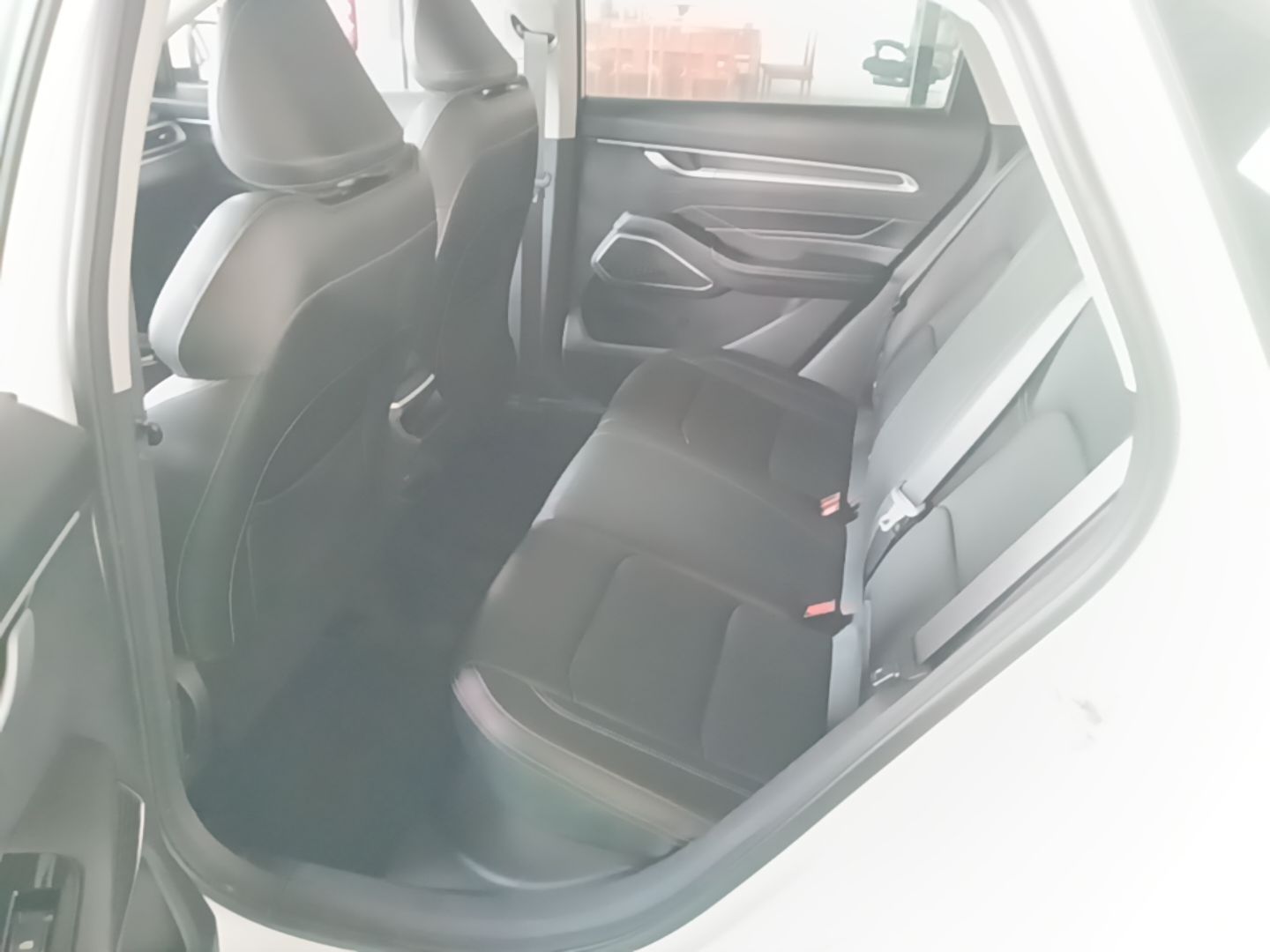 Geely Auto Emgrand 2022 4th Generation 1.5L Manual Luxury Model — снимка 20