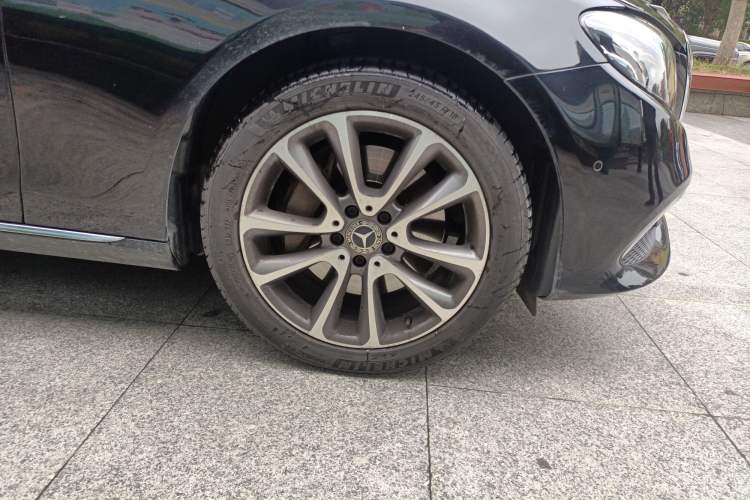 Used Mercedes-Benz E-Class 2017 E 300 L Luxury Model