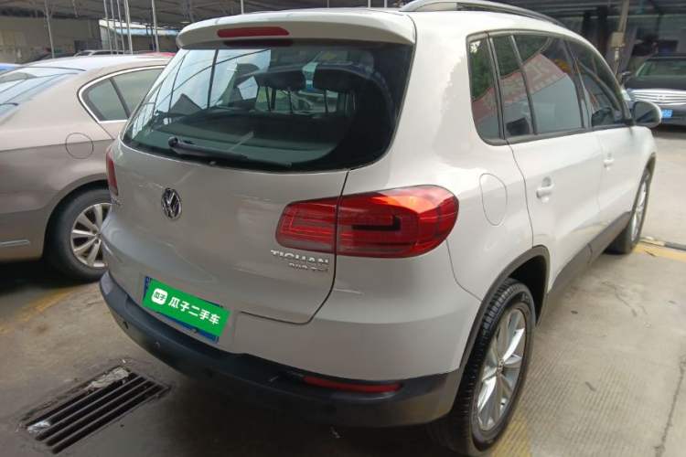 Used Volkswagen Tiguan 2016 280TSI Automatic Two-Wheel-Drive Silk Road Style Edition Rear Right 45 Deg