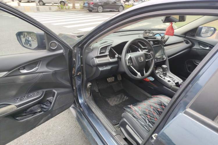 Used Honda Civic 2019 220TURBO CVT Dynamic Edition China V Emission Standard
