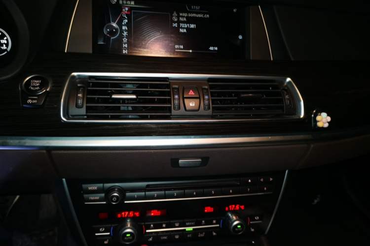 Used BMW 5 Series GT 2014 528i Luxury Edition