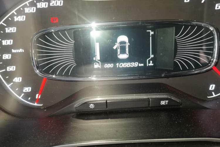 Used Baojun 510 2017 1.5L manual Comfort trim
