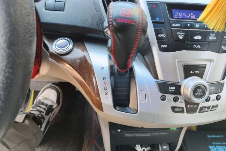 Used Honda Odyssey 2013 2.4L Elite Edition
