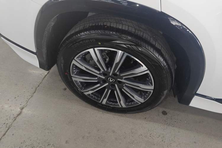 Used Changan CS75 PLUS 2025 Model, 3rd Generation Champion Edition 1.5T Jinghang Version