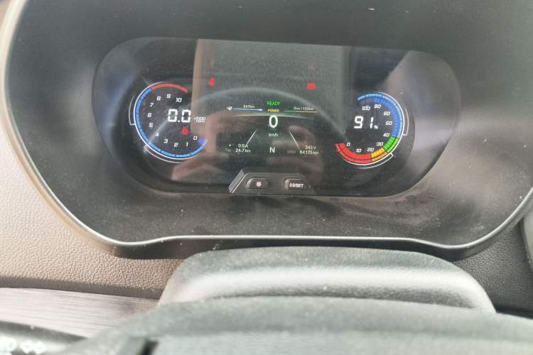 Used CHANGAN KAICHENG Ruixing EM80 2024 Comfort-Style 6-Seater 41.86 kWh Instrument Cluster