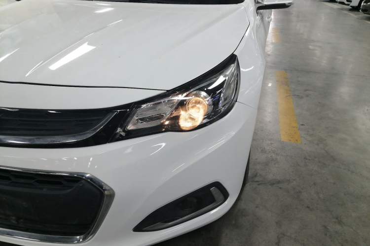 Used Chevrolet Malibu 2016 1.6T Automatic Comfort Edition Left Front Headlight