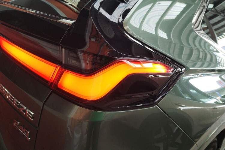 Used Honda Breeze 2023 240TURBO Four-Wheel Drive Luxury Edition 5 Seats