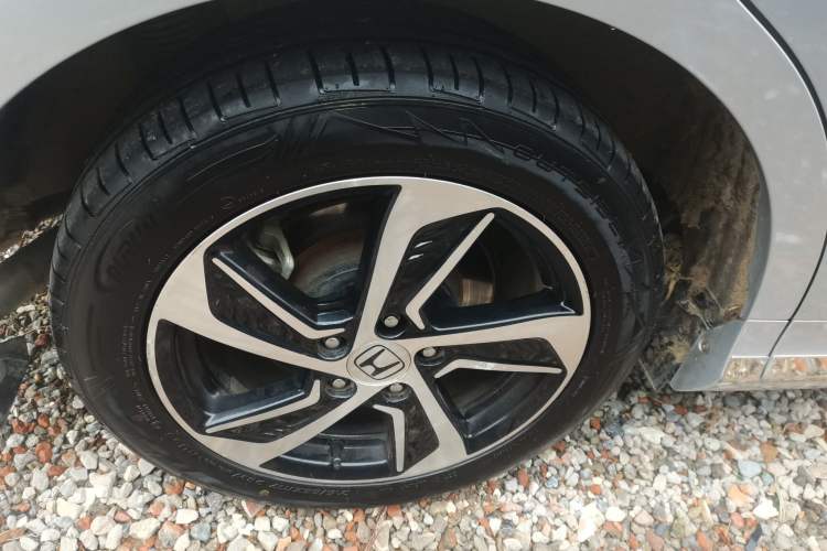 Used Honda Odyssey 2015 Revised 2.4L Luxury Edition