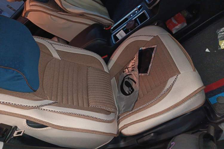 Used Haval M6 2021 PLUS 1.5T DCT Elite Smart Connectivity Model Right Front Seat