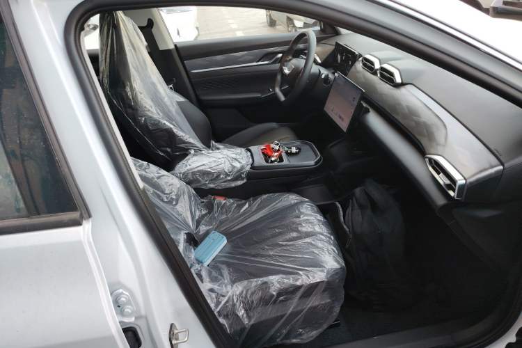 Used Dongfeng Aeolus SKY EV01 2025 530 km AIR Elite Edition