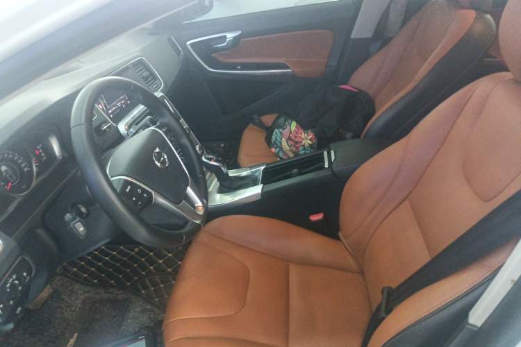 Used Volvo S60 2019 S60L Facelift T5 Intelligent Advanced Edition