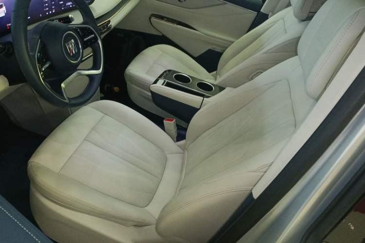 Used Buick GL8 New Energy 2024 Lu Zun Luxury Edition 7-Seater Left Front Seat