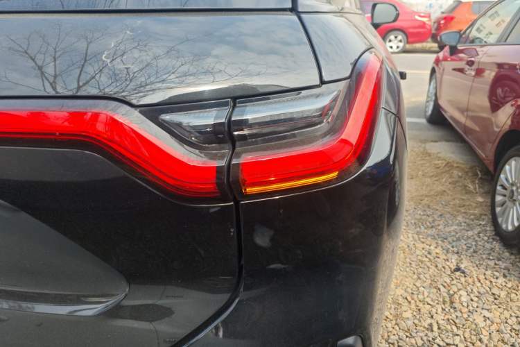 Used Nio ES6 2020 420 km Sport Edition
