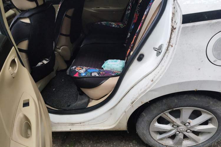 Used Toyota YARiS L Zhi Xuan 2014 1.5G Automatic Xuan Dong Edition
