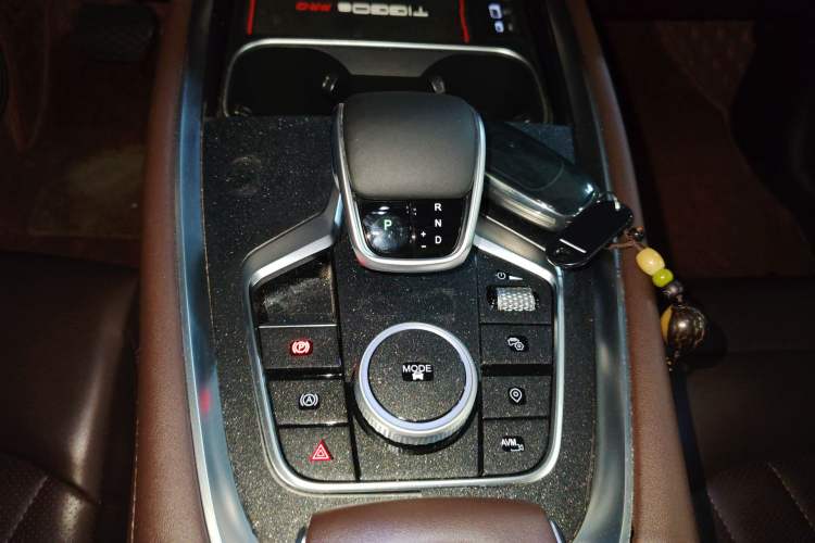 Used Chery Tiggo 8 PRO 2024 Champion Edition 290T Two-Wheel Drive Peak Version 5 Seats Gear Lever