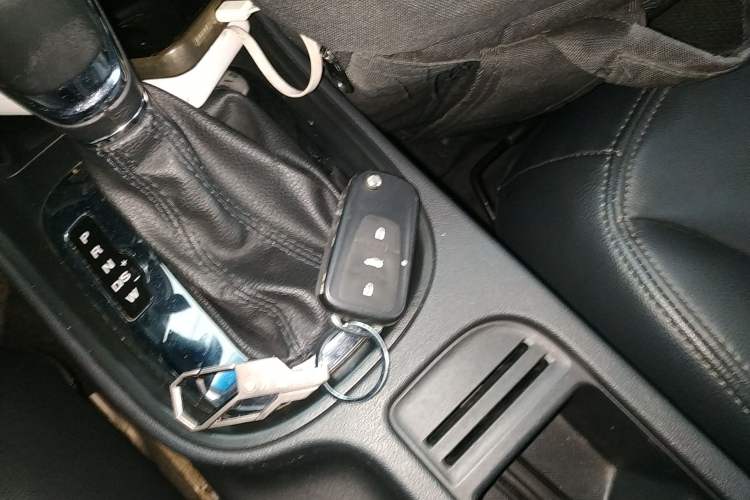 Used Roewe 360 2015 1.5L Automatic Luxury Edition
