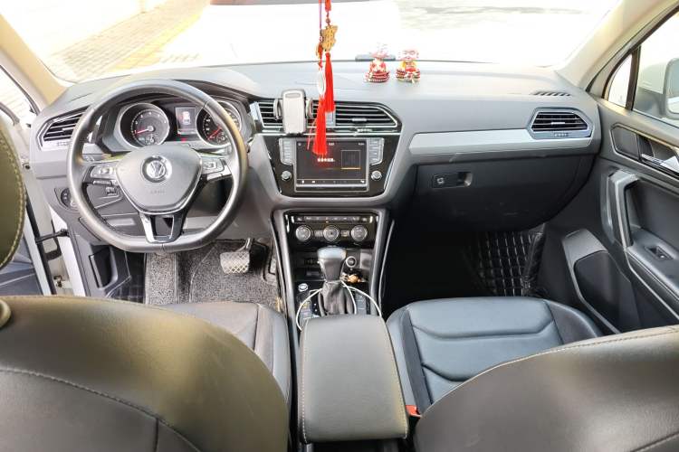 Used Volkswagen Tiguan L 2017 330TSI Automatic Two-Wheel Drive Luxury Edition
