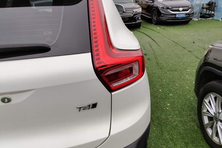 Used Volvo XC40 2021 T4 Four-Wheel Drive Smart Luxury Edition
