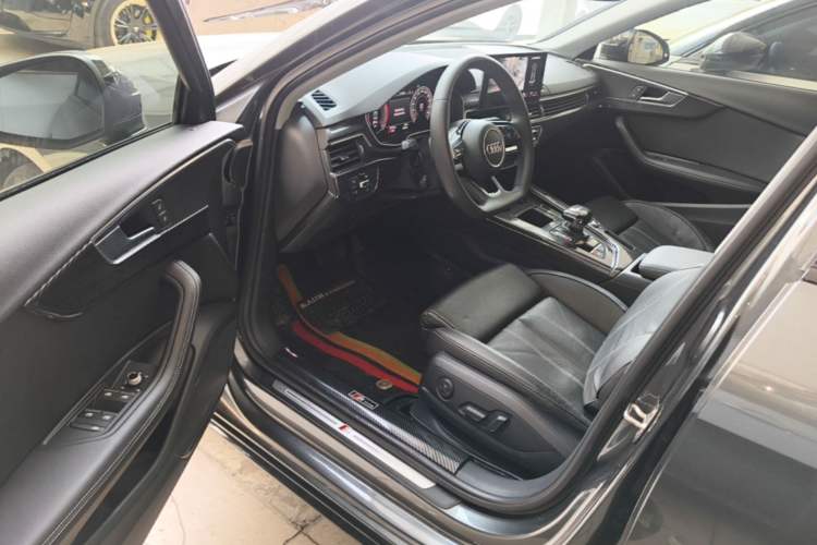 Used Audi A4L 2020 40 TFSI Fashion Dynamic Model
