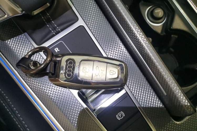 Used Audi A6L 2021 40 TFSI Luxury Dynamic Edition Vehicle Key
