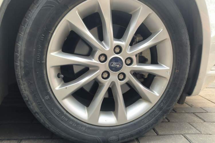 Used Ford Mondeo 2017 EcoBoost 180 Stylish Model
