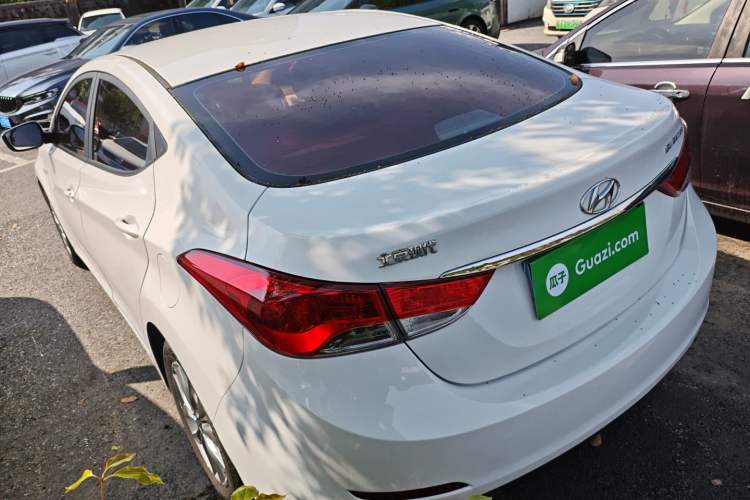 Used Hyundai Elantra (5th Generation / Langdong) 2015 1.6L Manual Fashion Edition
