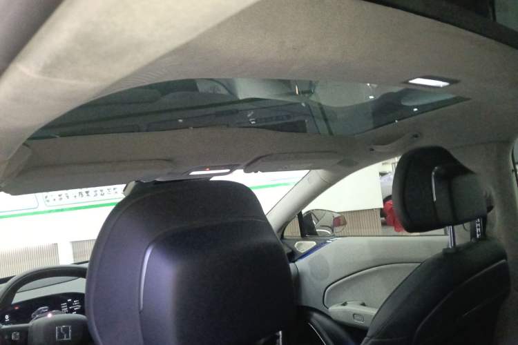 Used Zeekr 007 2024 Rear-Drive Intelligent Driving Version 75 kWh
