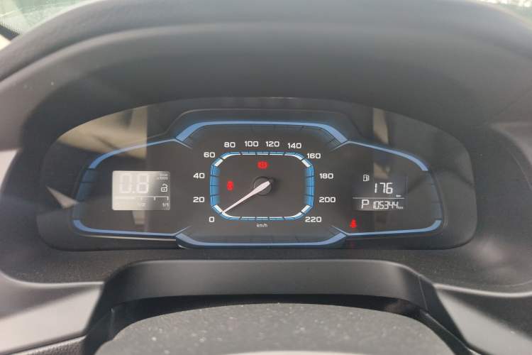 Used Roewe 360 2015 1.5L Automatic Luxury Edition Instrument Cluster