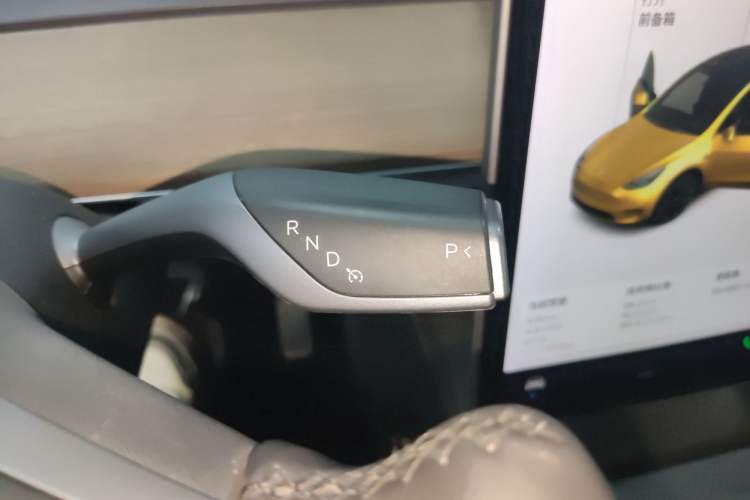 Used Tesla Model Y 2021 Long-Range All-Wheel-Drive Version 3D7 Gear Lever