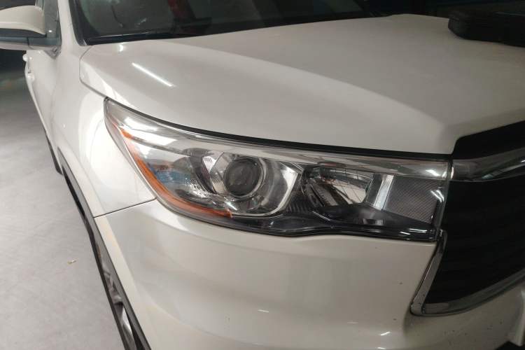 Used Toyota Highlander 2017 2.0T Four-Wheel Drive Luxury Edition 7 Seats