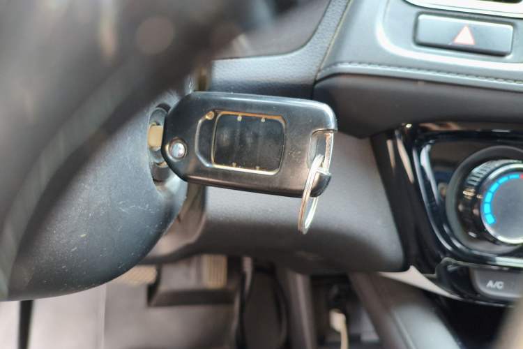 Used Honda Vezel 2020 1.5L CVT Pioneer Edition Vehicle Key