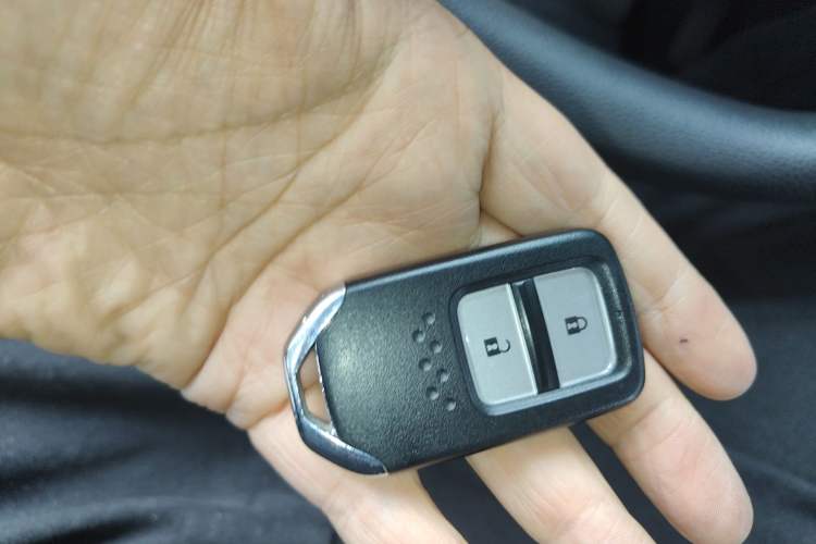 Used Honda Fit 2021 1.5L CVT Trend Edition Vehicle Key