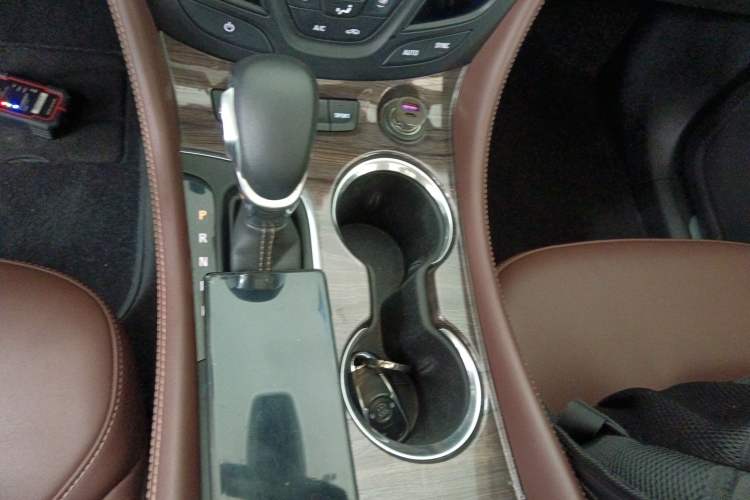 Used Buick Envision 2017 28T Four-Wheel Drive Elite Model