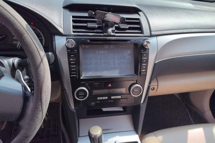 Used Toyota Camry 2012 Junrui 2.0S Radiant Edition
